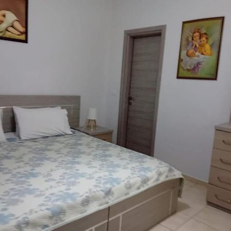 Enel Apartment City Center Sarandë Esterno foto
